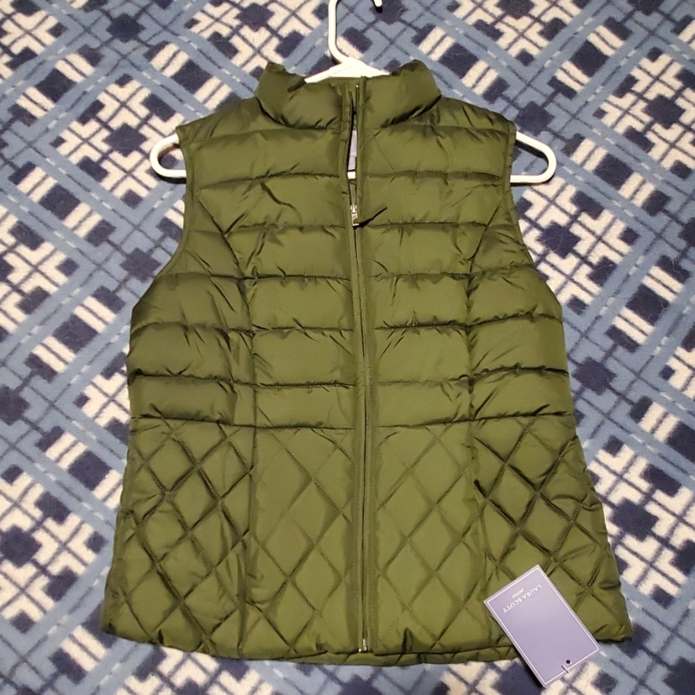 Green puffy vest